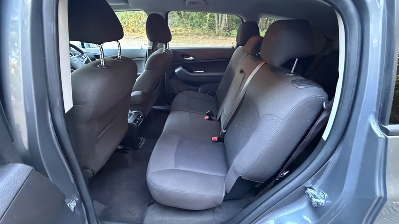 Chevrolet Orlando Lt Grey #37