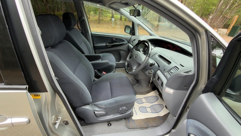 Toyota Estima Mpv Silver #4