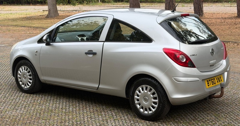 Vauxhall Corsa 1.2 Excite Ac 83 Bhp Grey #13