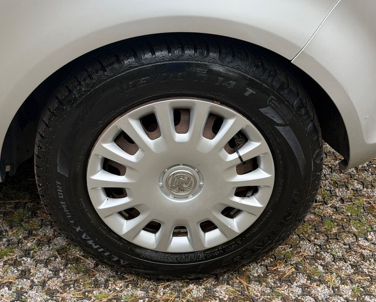 Vauxhall Corsa 1.2 Excite Ac 83 Bhp Grey #17