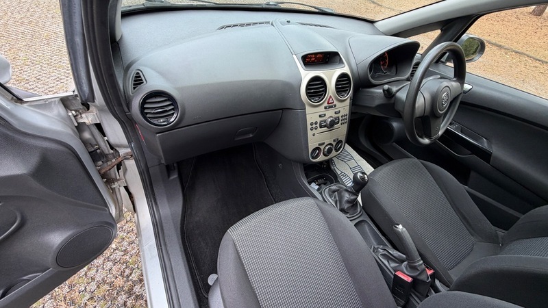 Vauxhall Corsa 1.2 Excite Ac 83 Bhp Grey #29