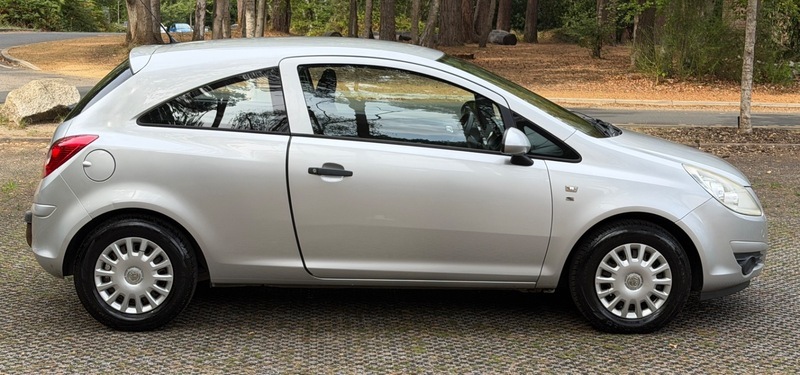 Vauxhall Corsa 1.2 Excite Ac 83 Bhp Grey #10