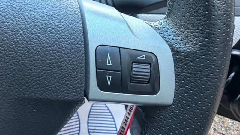Ford Fiesta Zetec 5dr Blue #16