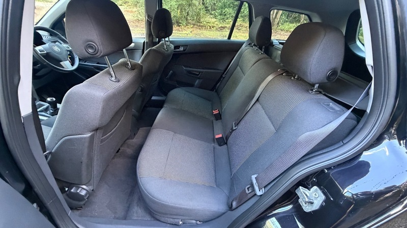 Ford Fiesta Zetec 5dr Blue #30