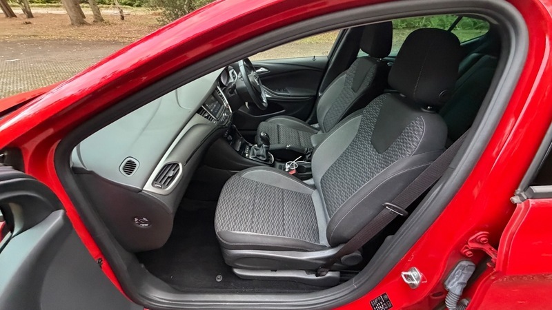 Vauxhall Astra Astra Sri T Cvt Black #36