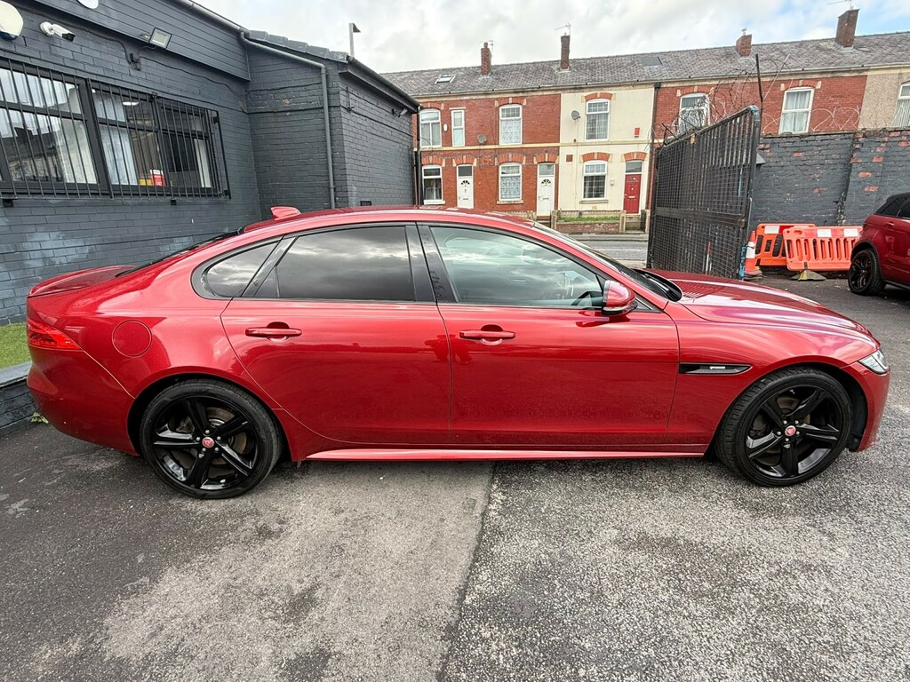 Jaguar XF 2.0 D R-sport Red #6