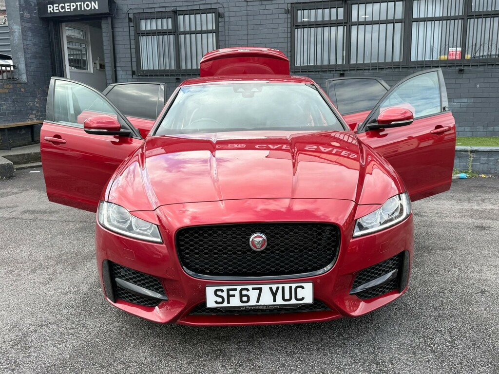 Jaguar XF D Portfolio Black #7