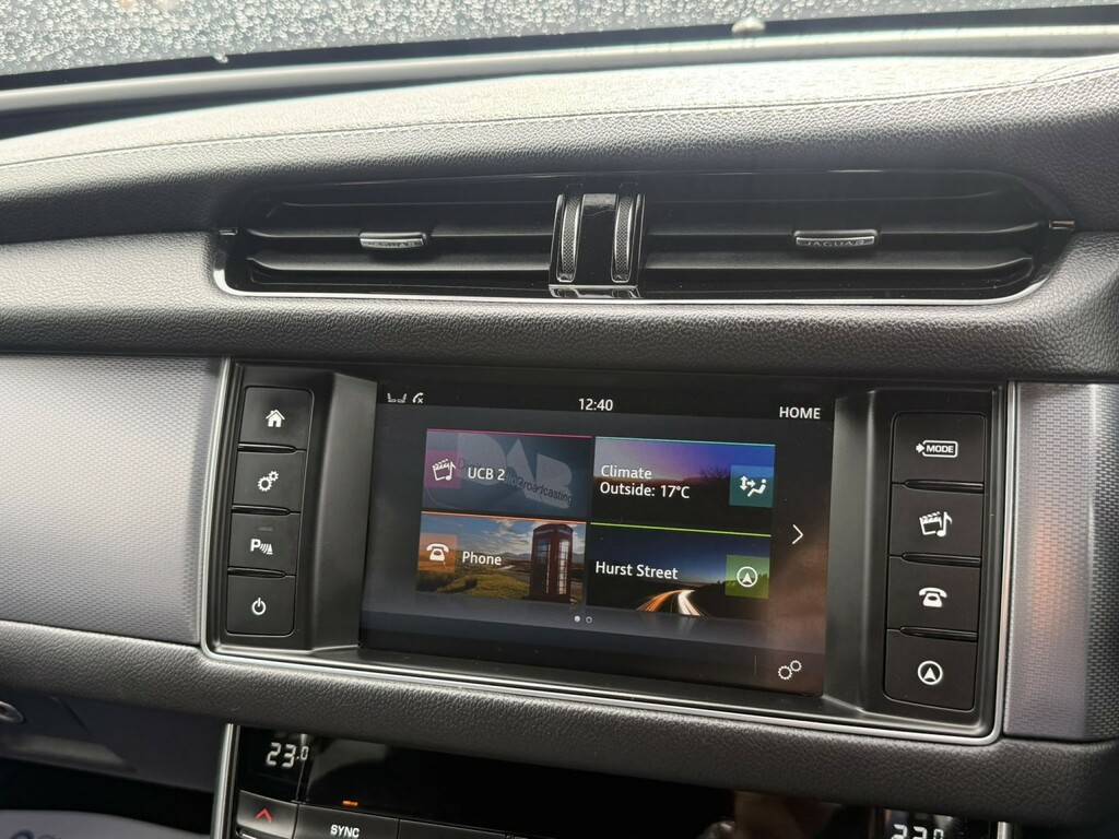 Jaguar XF D Portfolio Black #29