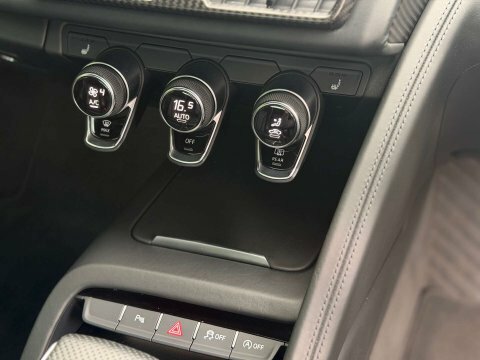 Audi R8 V10 Plus Quattro Grey #38