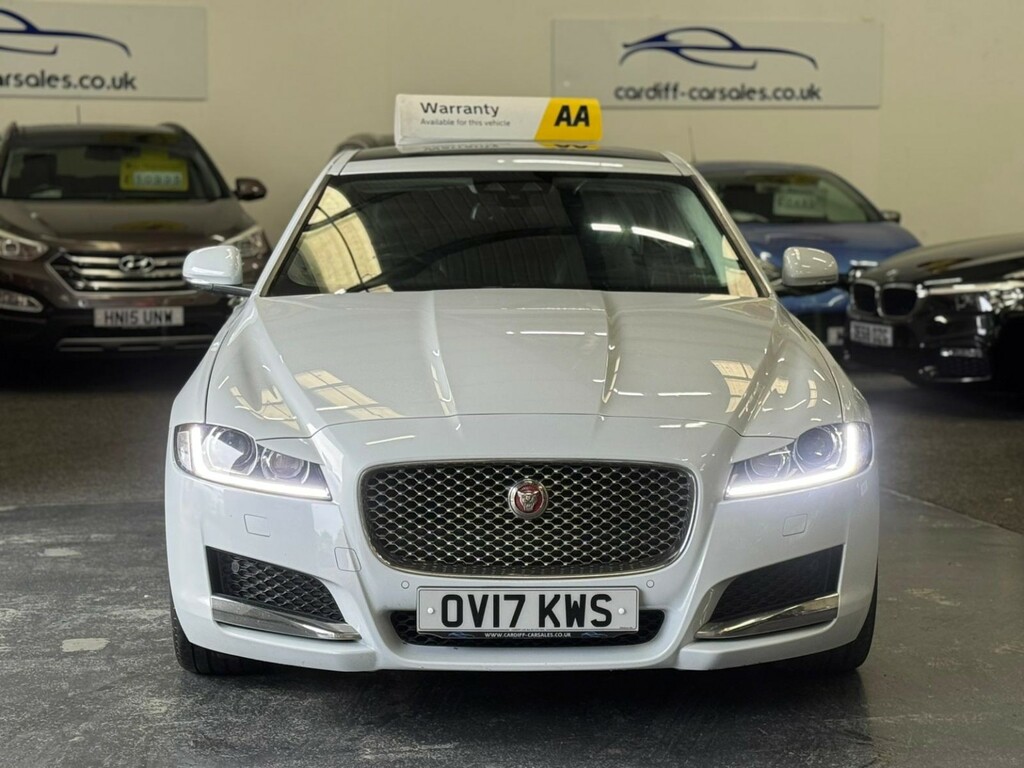 Jaguar XF 2.0 D Portfolio White #3