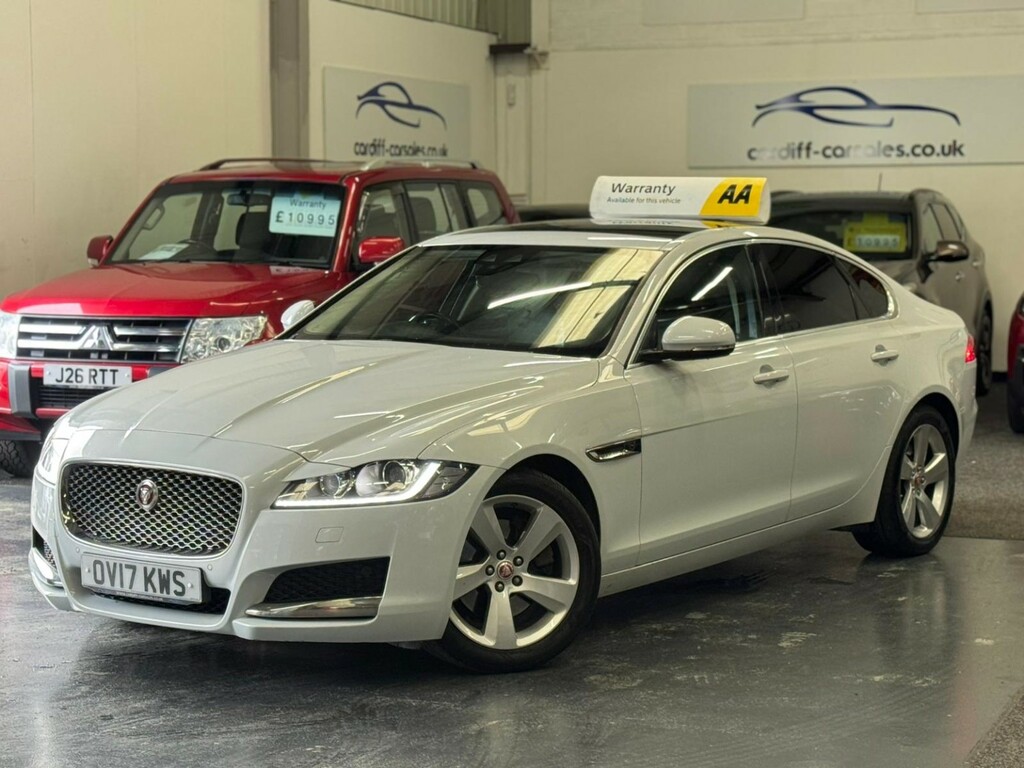 Jaguar XF 2.0 D Portfolio White #4