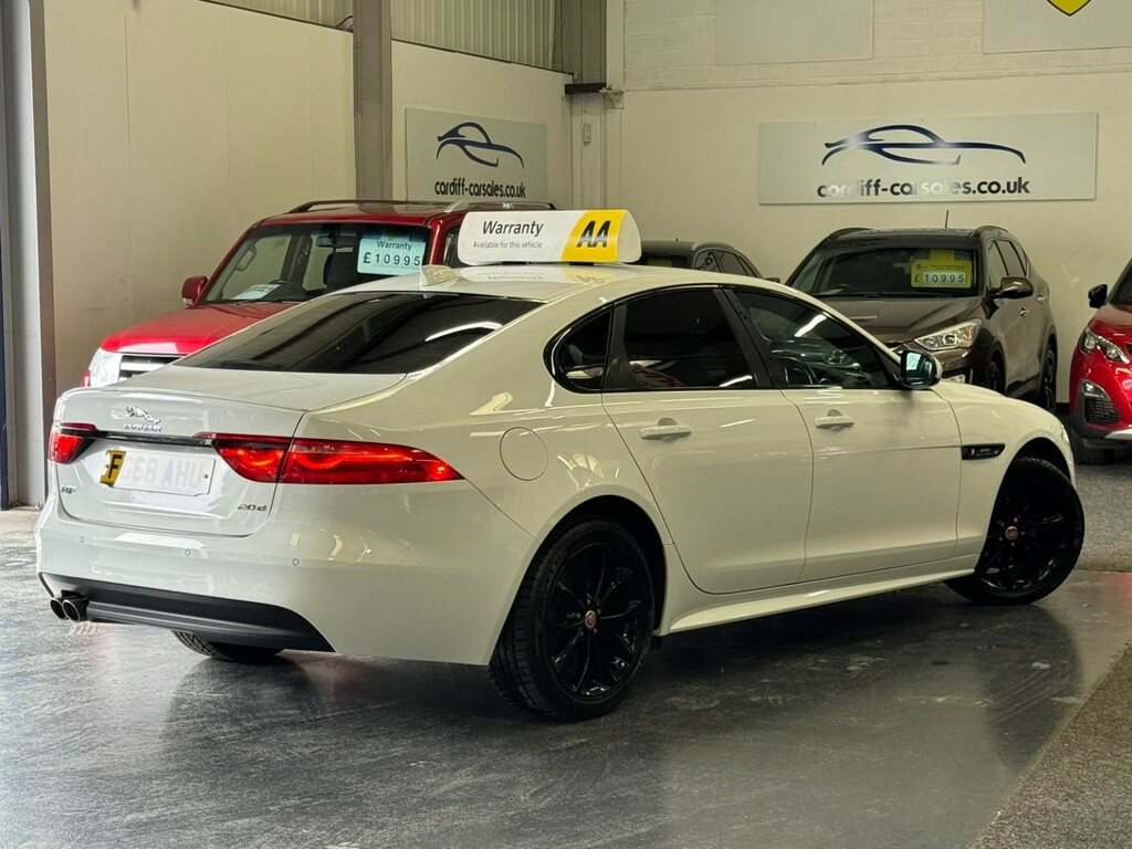 Jaguar XF 2.0 D R-sport White #5