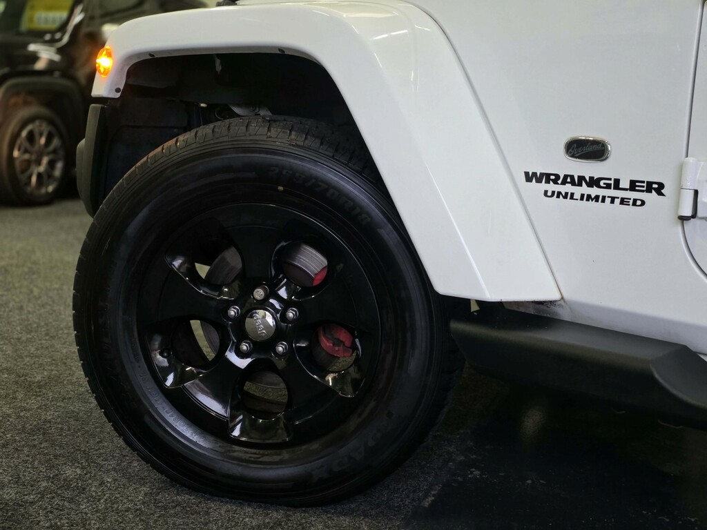 Jeep Wrangler 2.8 Wrangler 4-Door Sahara 2.8 Crd White #5