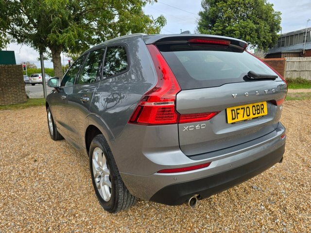 Volvo XC60 2.0 D4 Momentum Black #19