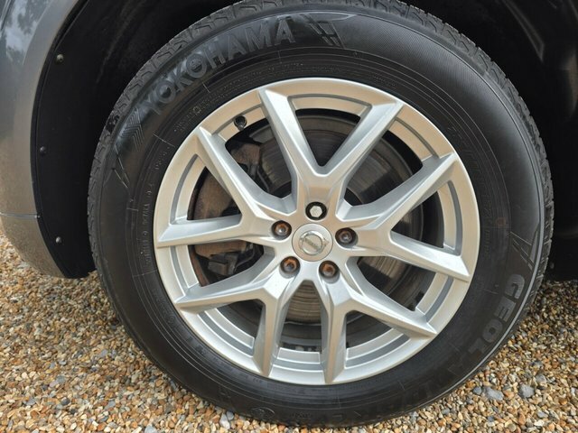 Volvo XC60 2.0 D4 Momentum Black #25