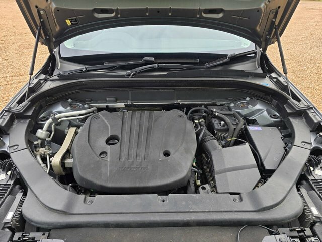Volvo XC60 2.0 D4 Momentum Black #28