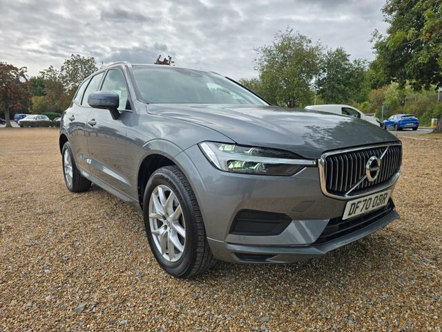 Volvo XC60 2.0 D4 Momentum Black #3