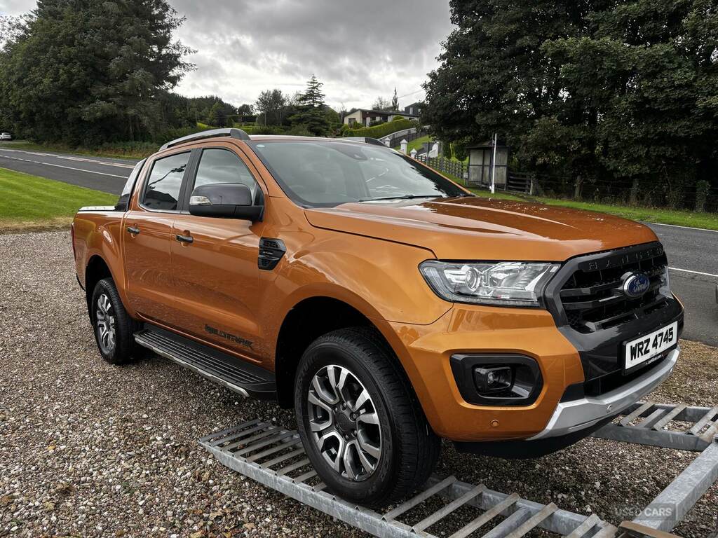 Ford Ranger Pick Up Double Cab Wildtrak 2.0 Ecoblue 213 Orange