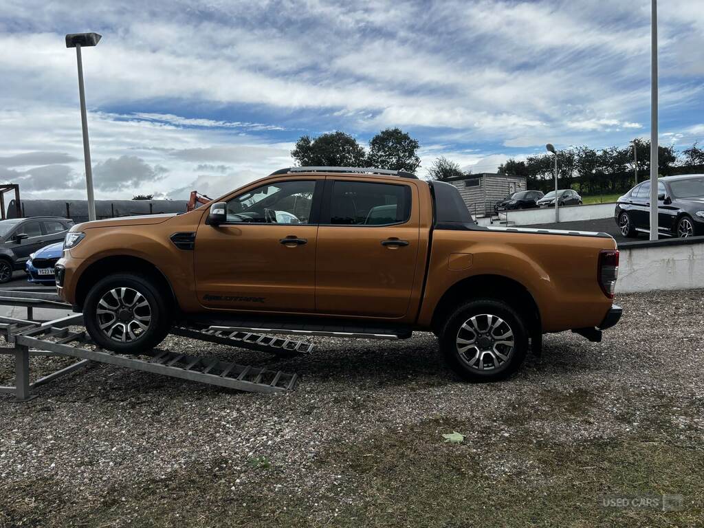 Ford Ranger Pick Up Double Cab Wildtrak 2.0 Ecoblue 213 Orange #3