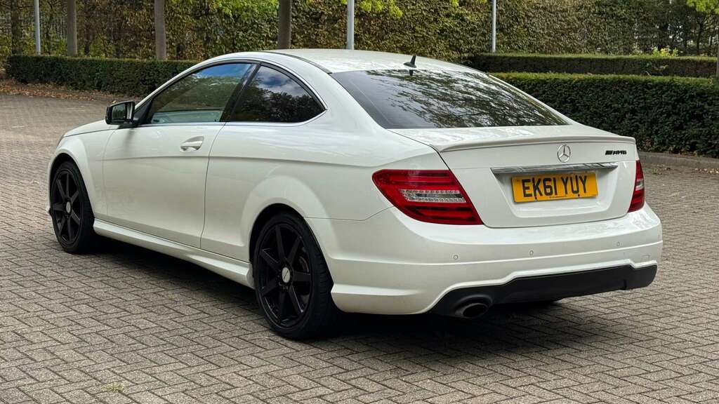 Mercedes-Benz C Class 1.8 C250 Amg Sport Blueefficiency White #6