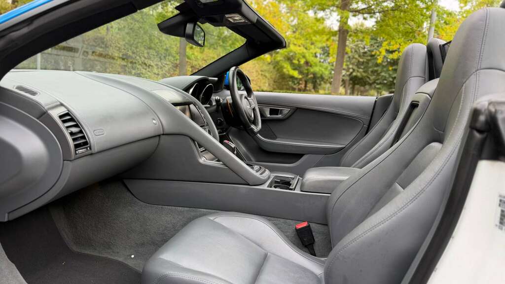 Jaguar F-Type Jaguar F-typev6 S Red #7