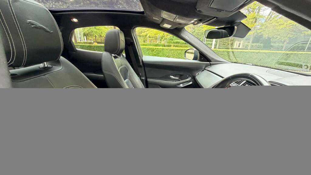 Jaguar E-Pace 2.0 E-pace R-dynamic Se D Mhev Awd 4Wd Black #3