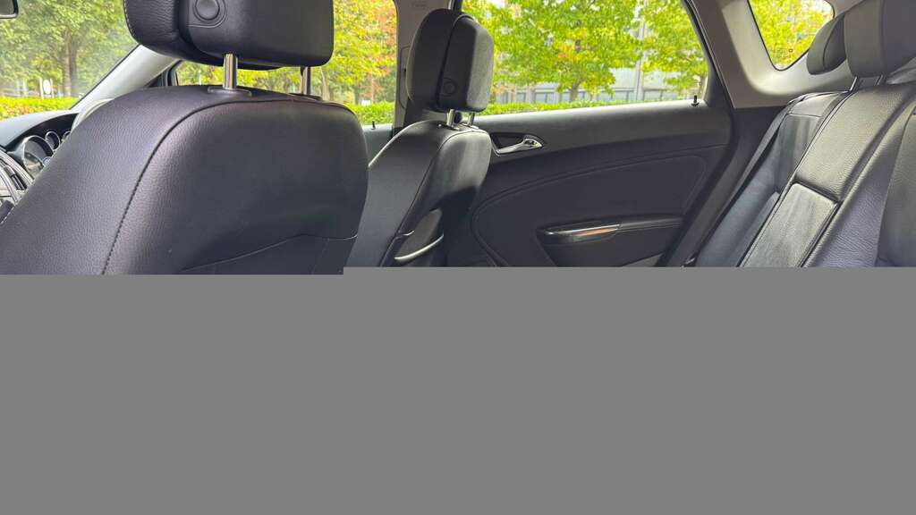 Vauxhall Astra 1.6 16V Sri Euro 5 Silver #8