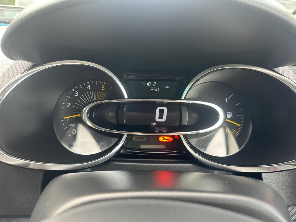Renault Clio 1.5 Dci Dynamique S Medianav Euro 5 Ss Black #100