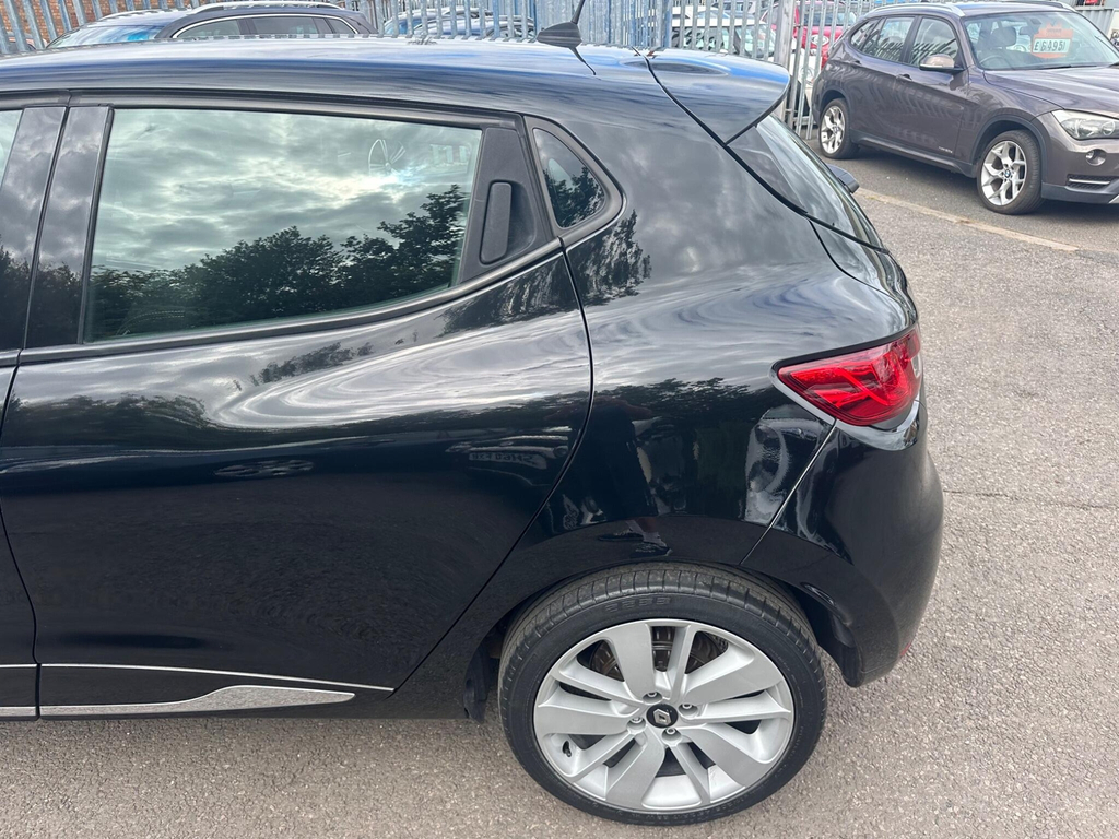 Renault Clio 1.5 Dci Dynamique S Medianav Euro 5 Ss Black #48