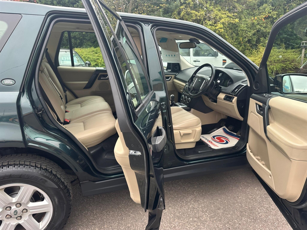 Land Rover Freelander 2 Sd4 Xs Suv Red #20
