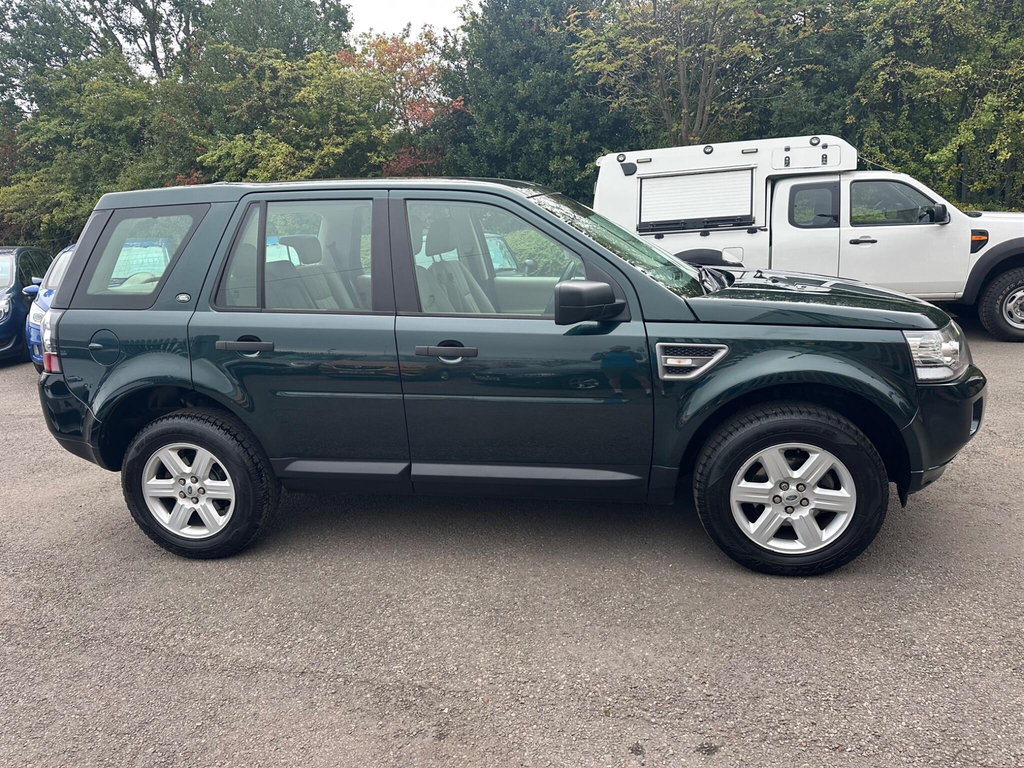 Land Rover Freelander 2 Sd4 Xs Suv Red #14