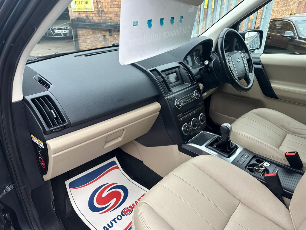 Land Rover Freelander 2 Sd4 Xs Suv Red #18