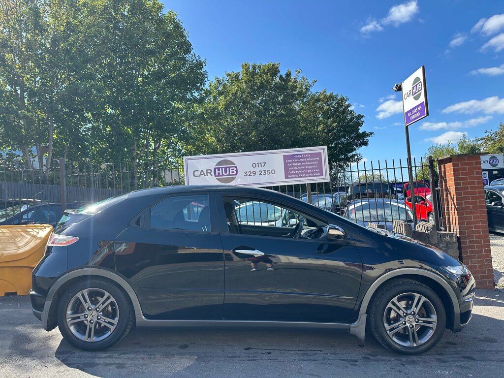 Honda Civic 1.4 I-vtec Se Hatchback 135 Gk Black #4