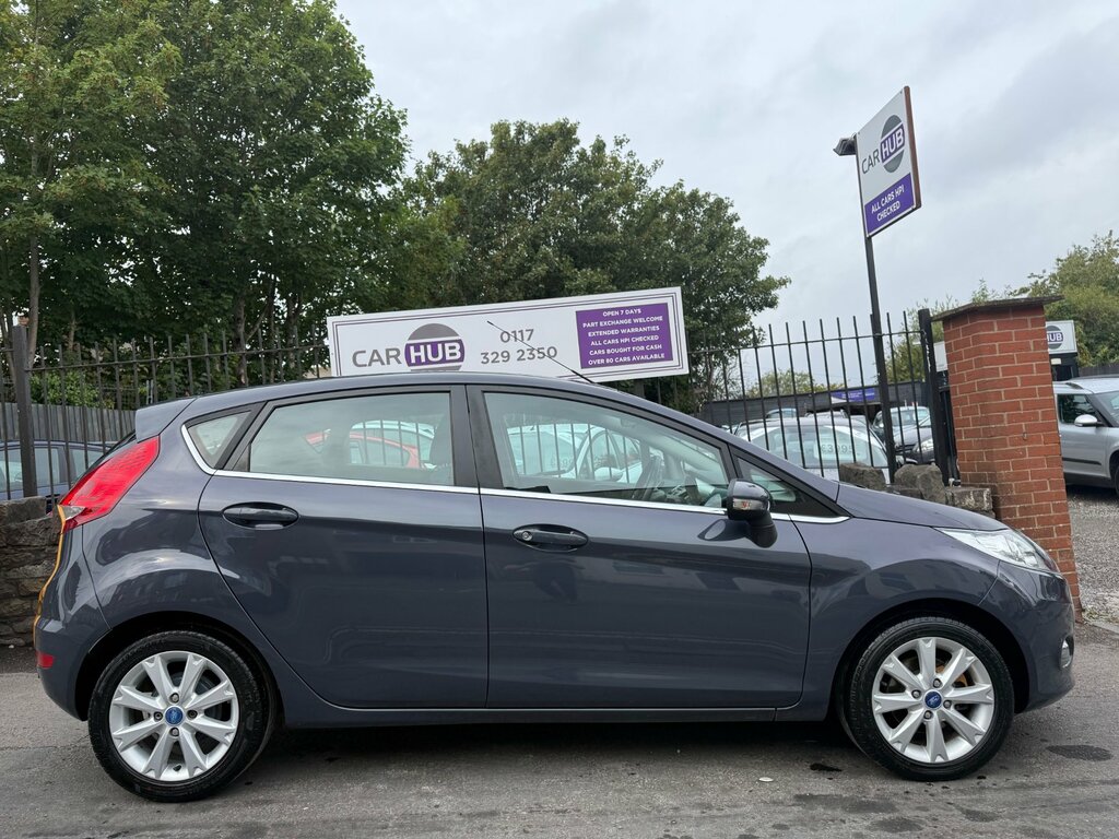 Ford Fiesta 1.25 Zetec Hatchback 129 Gkm, Grey #4