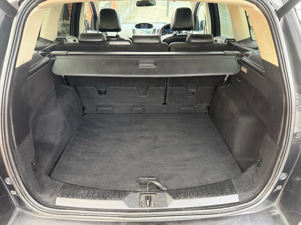 Ford Kuga 2.0 Tdci White #13