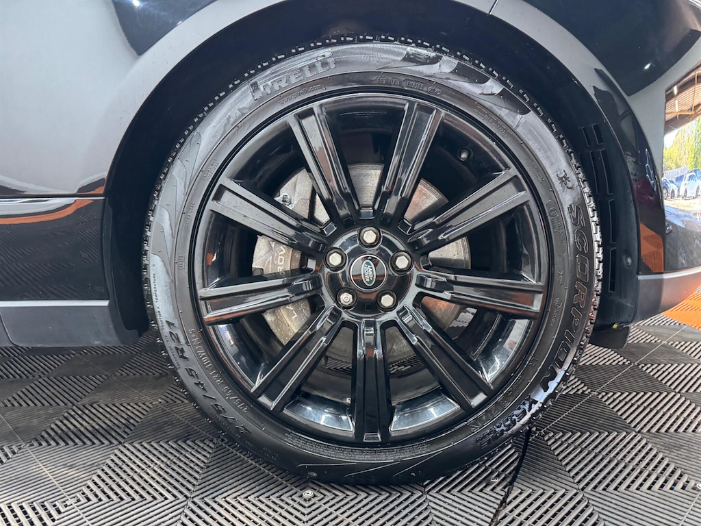 Land Rover Range Rover Suv Black #77