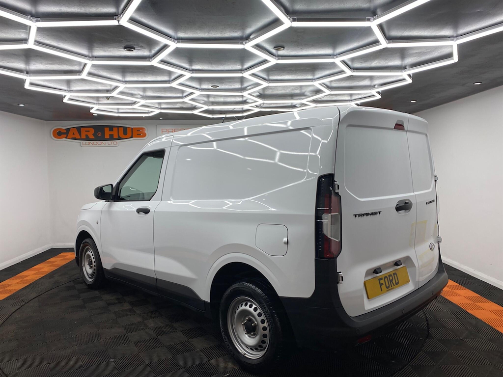 Ford Transit Courier 1.0 Ecoboost Leader Swb Euro 6 Ss White #3