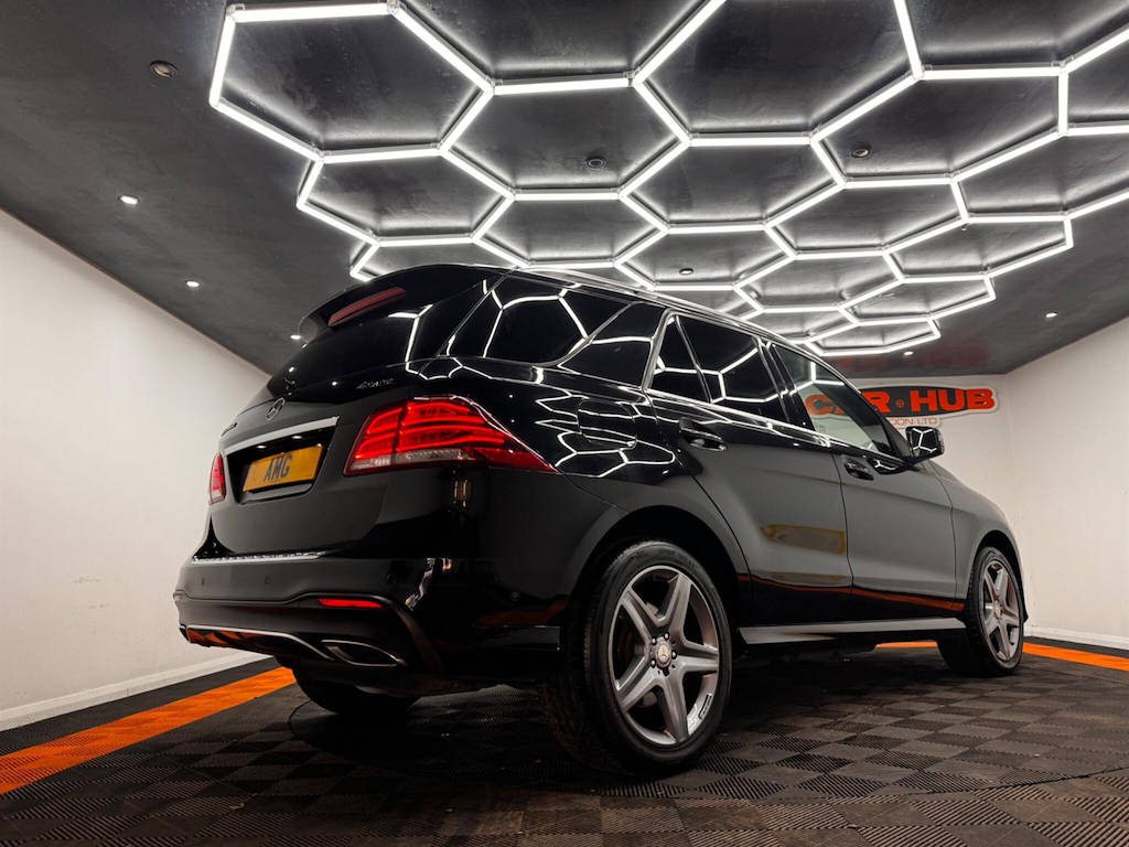 Mercedes-Benz GLE Class 3.0 L D 4Matic Designo Line Silver #17