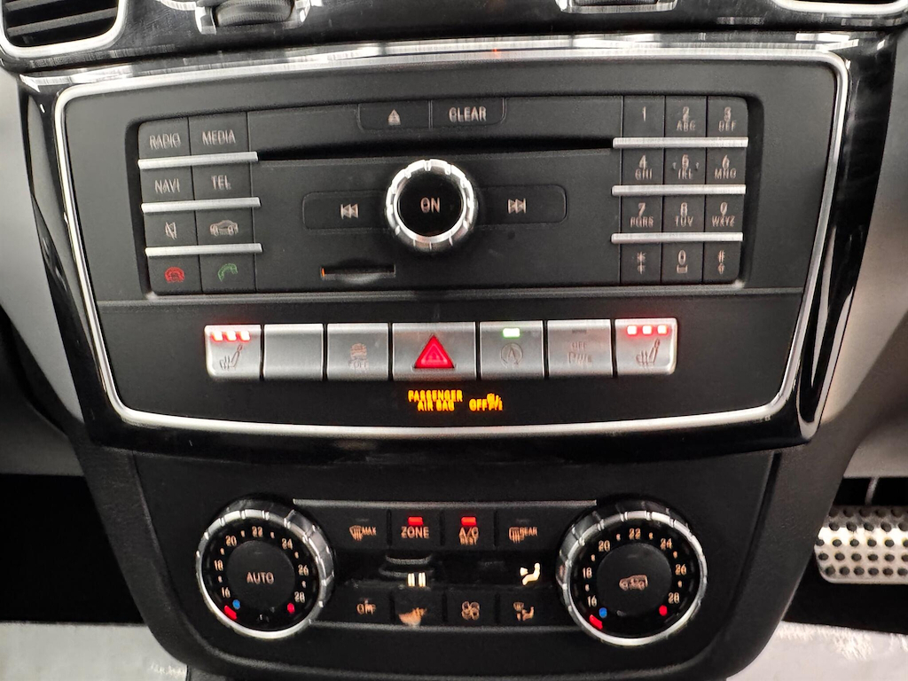 Mercedes-Benz GLE Class 3.0 L D 4Matic Designo Line Silver #48