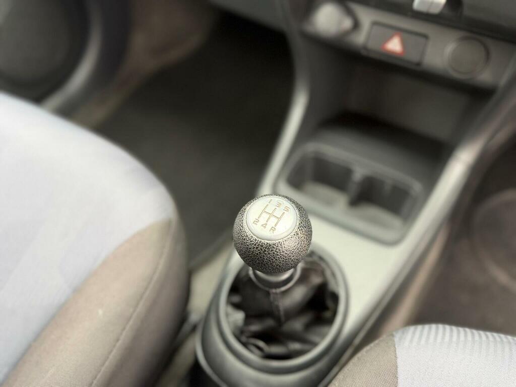 Suzuki Alto 1.0 Sz3 White #19