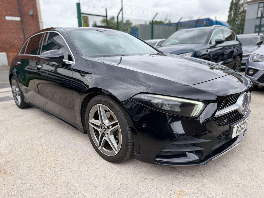 Mercedes-Benz A Class 1.3 Amg Line Premium 7G-dct Euro 6 Ss Black #5