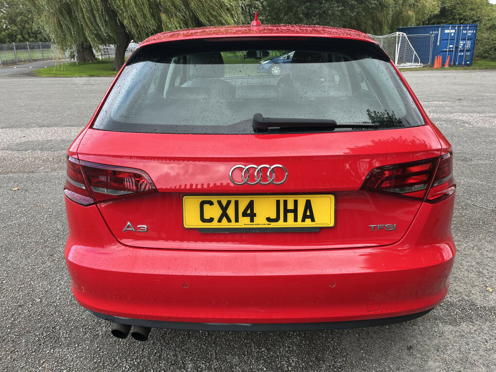 Audi A3 Sportback Se Tfsi  #6