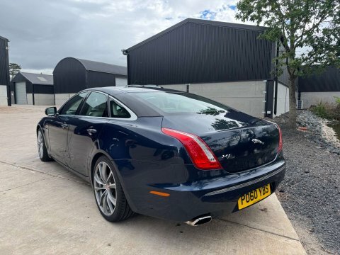 Jaguar XJ 3.0D V6 Portfolio Lwb Blue #7