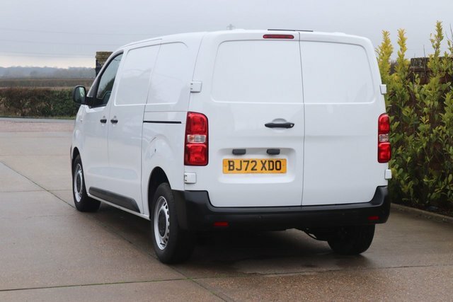 Citroen Dispatch Mpv White #4