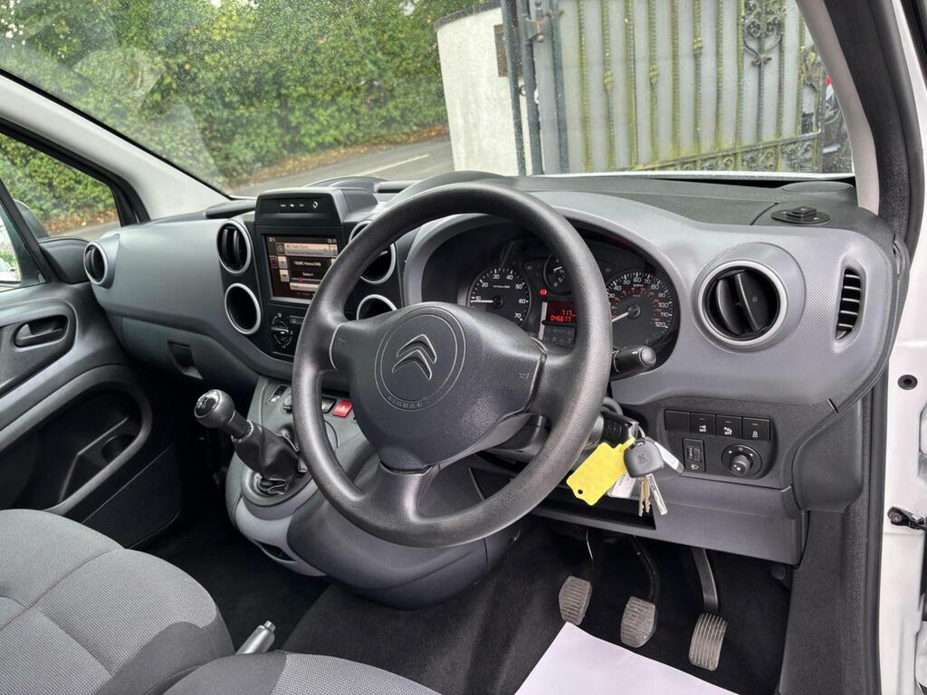 Citroen Berlingo Feel Multispace Silver #13