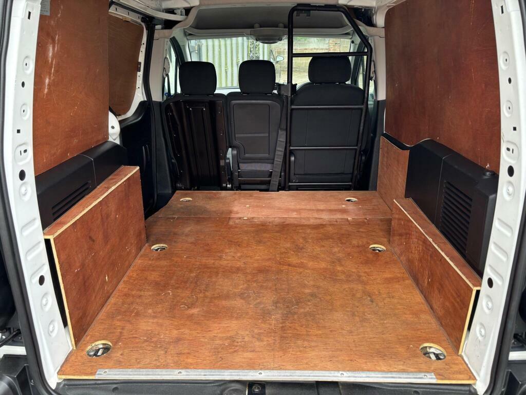 Citroen Berlingo Feel Multispace Silver #16