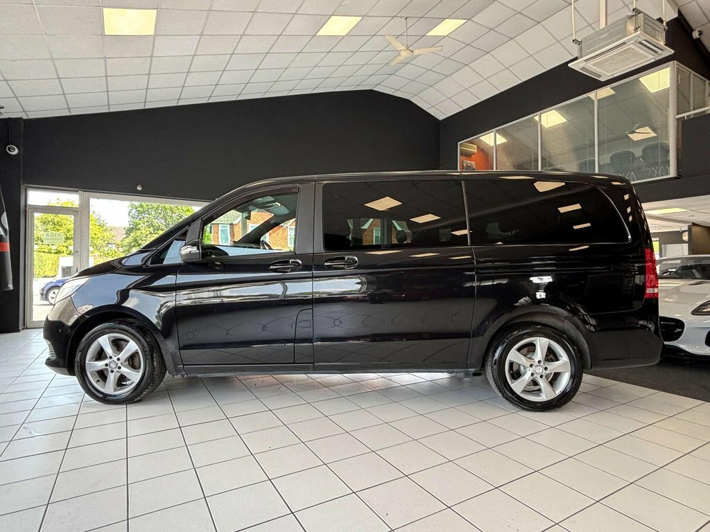 Mercedes-Benz V Class Mpv KO15FMV Black #6