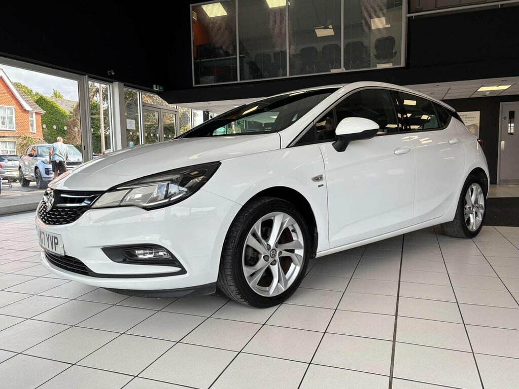 Vauxhall Astra 1L Sri White #5