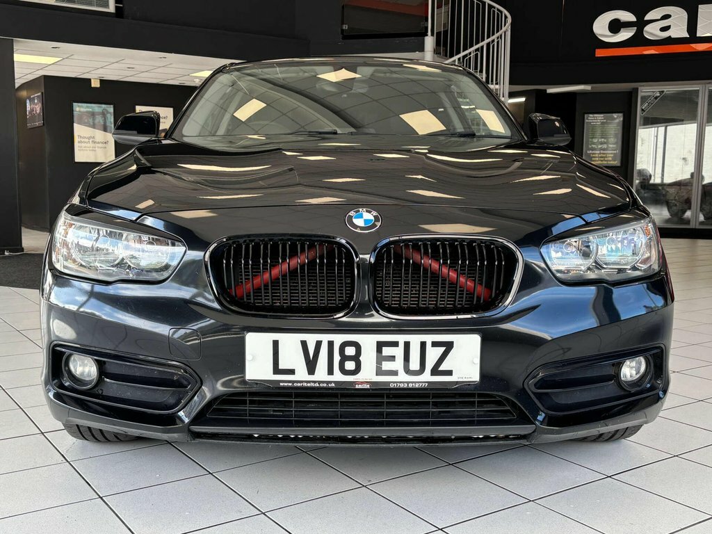 BMW 1 Series 1.5L Sport Black #4