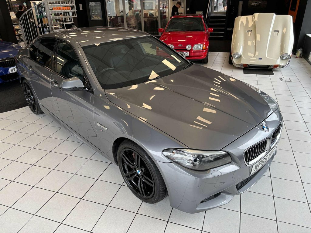 BMW 5 Series 3L M Sport Grey #3